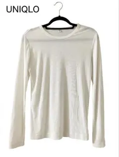 UNIQLO ホワイト 長袖 Tシャツ