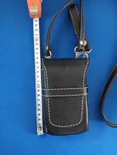 ハンドメイド黒いレザーショルダーバッグ