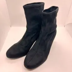 ✨人気✨ ユニクロ 22.5 ショートブーツ スウェード ストレッチ 黒 万能
