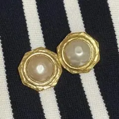 CHANEL】 シャネル カメリア フラワーモチーフ ピアス ロゴプレート有
