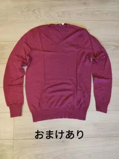 ユニクロ Vネック セーター M　おまけあり