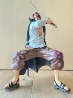ワンピース Grandistaシャンクス フィギュア約25cm
