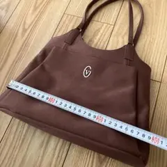 ブラウン トートバッグ CとVロゴ