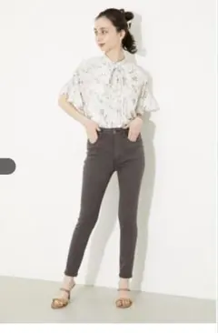 rienda ブラウン スキニーハイウエストパンツ