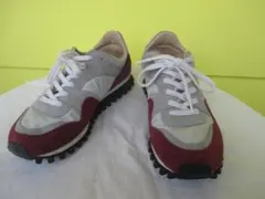 スニーカー レッド