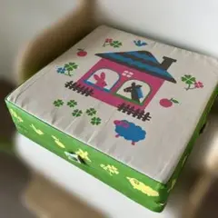 子供用クッション ブースター　お食事クッション