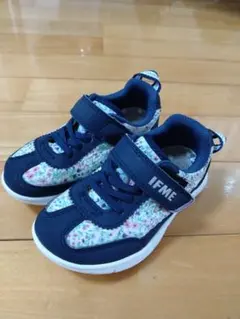 16.5cm スニーカー