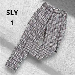 SLY スライ　チェック柄テーパードパンツ　サイズ1 赤系