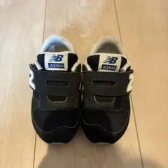 New Balance 420M キッズスニーカー ブラック