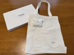 CHANEL ノベルティ　ホワイトトートバッグ