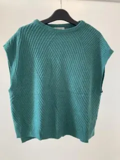 グリーン系 ニットベスト セーター レイヤード オーバーサイズ hareiro