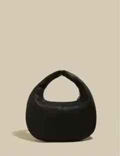 レザーハンドバッグ　ブラック