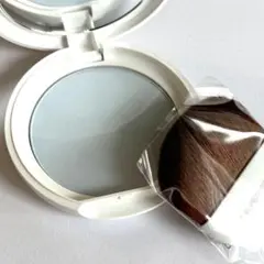 ONLY MINERALS ミネラルUVパウダー クールコンフォート EX02のサムネイル