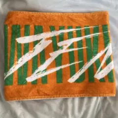 Item thumbnail for item dd921640-6e18-441e-a76f-6c079ae38483