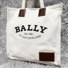 BALLY キャンバストートバッグ オフホワイト 保存袋付き - メルカリ