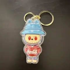 ラブブのコカコーラキーホルダー