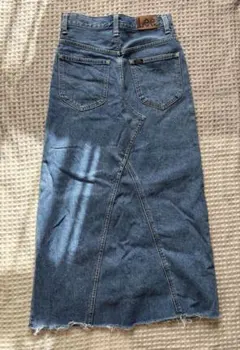 Lee デニムリメイク タイトスカート フリンジヘム