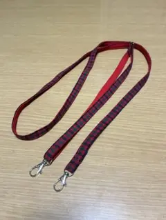 ファミリアチェック　　スマホショルダーストラップ　ハンドメイド　スマホストラップ