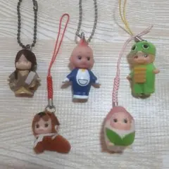 キューピー　ご当地ストラップ
