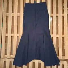 LlLY BROWN 黒 マーメイドマキシスカート 後ろファスナーゴム　1