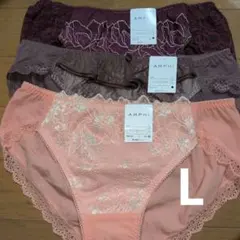 Item thumbnail for item c5f0b949-f27c-4cdf-9786-bb98b8b0ff3c