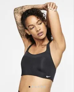 Nike ブラック スポーツブラ Mサイズ
