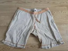KAVU ショートパンツ ベージュ Mサイズのサムネイル
