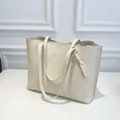 トートバッグ PUレザー オフホワイト A4収納 大容量 ビジネス 通勤 肩掛け