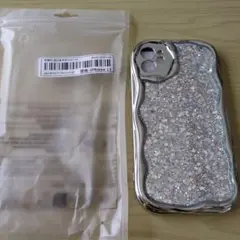 iPhone 11用グリッターケース