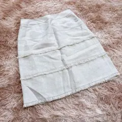 ミッシェルクラン （38）ツイード フリンジスカート アイボリー ラメ入り 上品のサムネイル