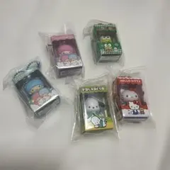 ハローキティ・ポチャッコ・リトルツインスターズ・けろけろけろっぴキーホルダー5個