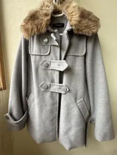 最終値下げ♥︎︎∗︎*゜グレー ダッフルコート ファー付き