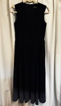 M-premierBLACK ノースリーブロングワンピース　36