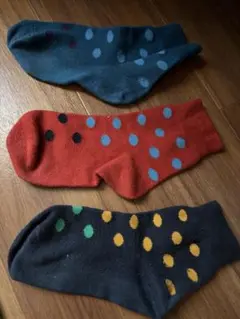 カラフルドット柄ソックス片足3足セット