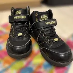 VISION ブラック ハイカットスニーカー
