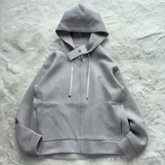 Item thumbnail for item 51f8ba74-68f4-4120-8114-bbea74db50c8