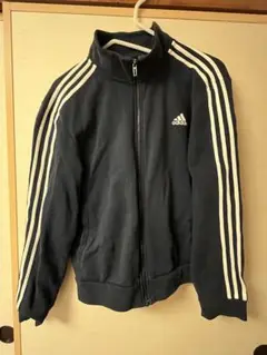 adidas ネイビー ジップアップジャージ