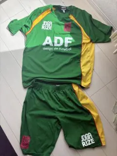 ジョカボーラの上下ゲームシャツになります サイズが大きいので余り着用してません