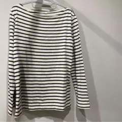 UNIQLO 테두리 보트넥 긴팔 티셔츠