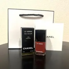 【新品】CHANEL ヴェルニ ネイル 123 袋付きのサムネイル