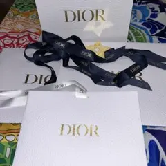 Dior ギフトボックス ホワイト