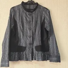 テーラードジャケット グレーとブラックのストライプ