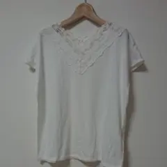 エヘカソポのトップス