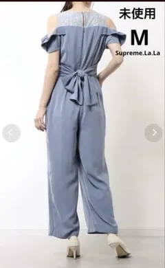 定価23100 未使用　Mサイズ　Dオフショルドレスコンビネゾン　ブルーのサムネイル