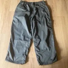 グレー メンズパンツ