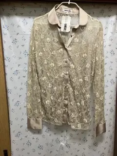 ナラカミーチェ シースルーブラウス(シャツ) ベージュ Lサイズ - メルカリ