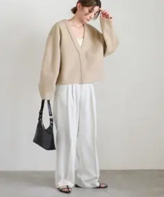 セレクトモカ　ブークレーVネックショートカーディガン