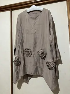 Buddha お花モチーフ付き　チュニック 体型カバー