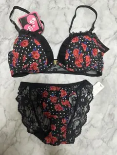 ハラークイーン 水玉模様 ドット サテンブラショーツ 2025年最新