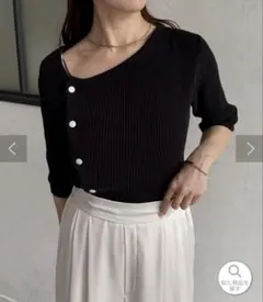 Thevon. アシメネックボタンデザイン5分袖ニットのサムネイル